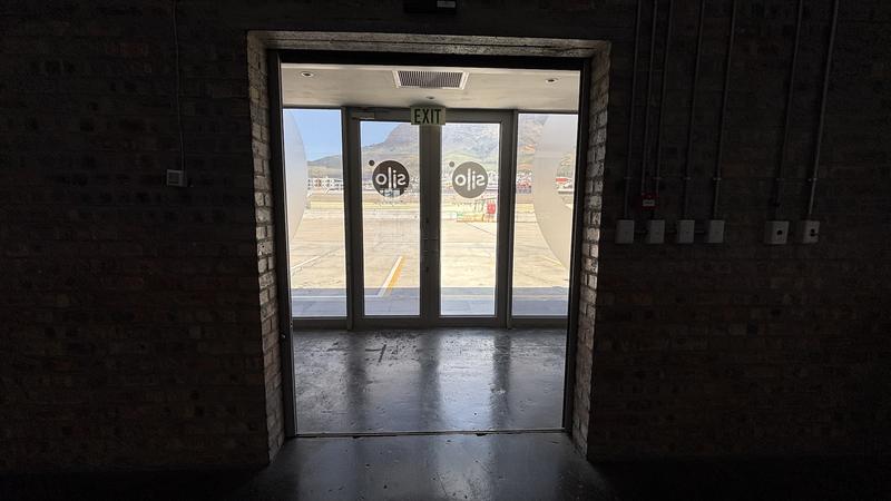 To Let commercial Property for Rent in Woodstock Western Cape